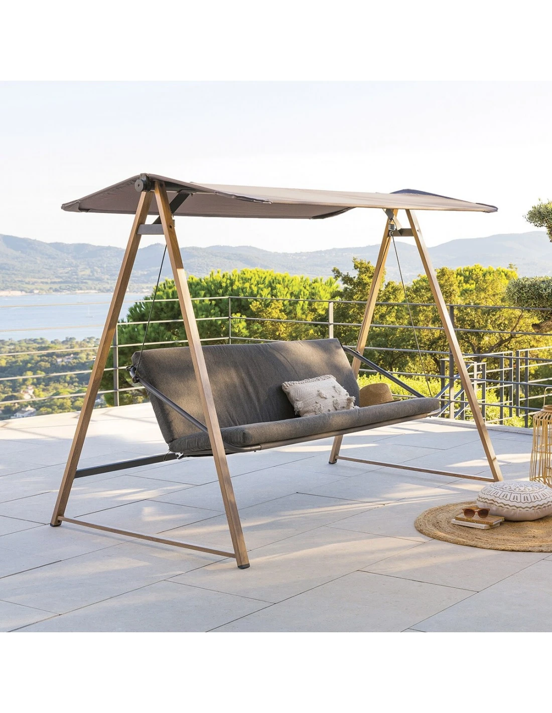 Balancelle De Jardin Soly 3 Places - Acier Effet Bois 4 Balancelle De Jardin Soly 3 Places - Acier Effet Bois – Image 2