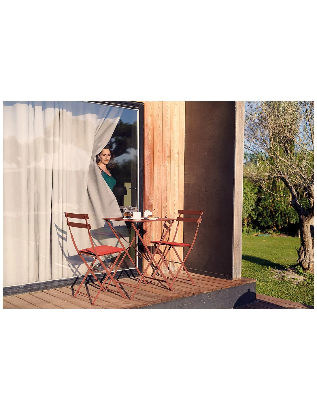 Chaise De Jardin Bistro Pliante En Métal - Ocre Rouge 4 Chaise De Jardin Bistro Pliante En Métal - Ocre Rouge – Image 2