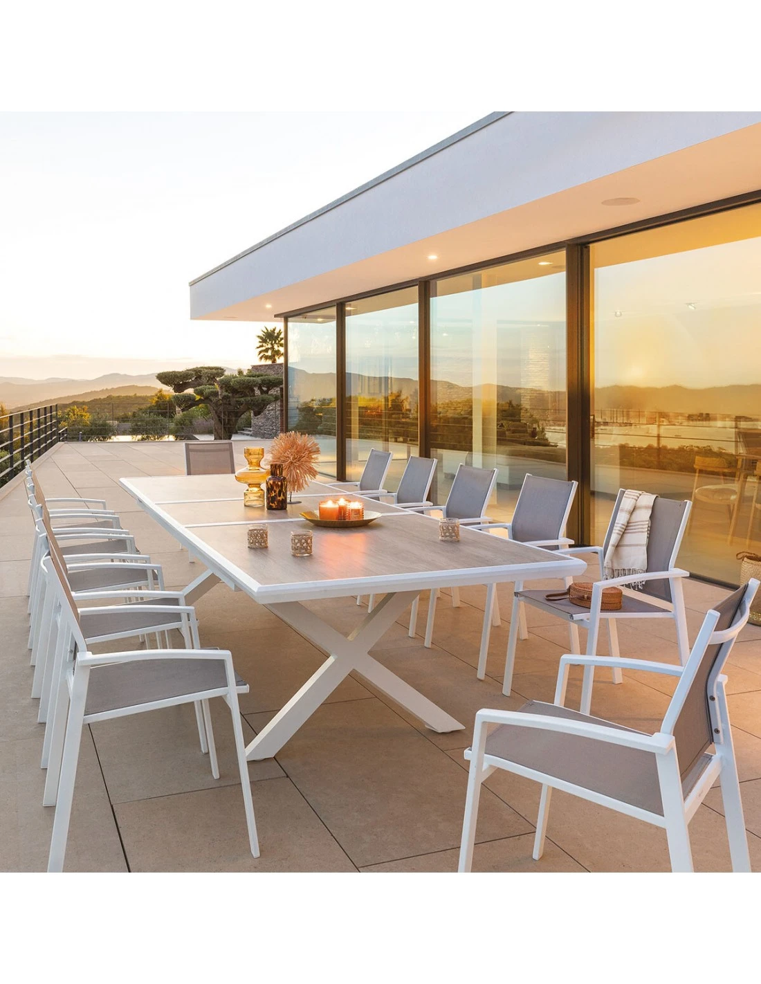 Fauteuil De Jardin Axiome - Aluminium Blanc Et Texaline Noisette 4 Fauteuil De Jardin Axiome - Aluminium Blanc Et Texaline Noisette – Image 2