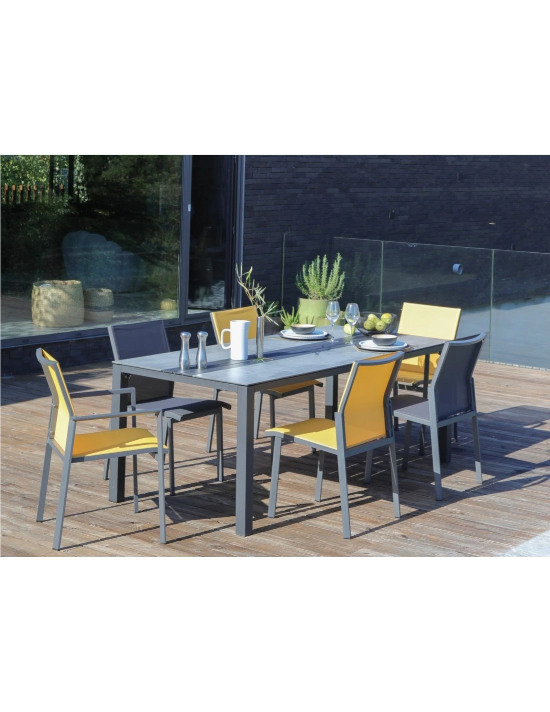 Fauteuil De Jardin Delia Empilable En Aluminium Graphite - Graphite / Moutarde 4 Fauteuil De Jardin Delia Empilable En Aluminium Graphite - Graphite / Moutarde – Image 2