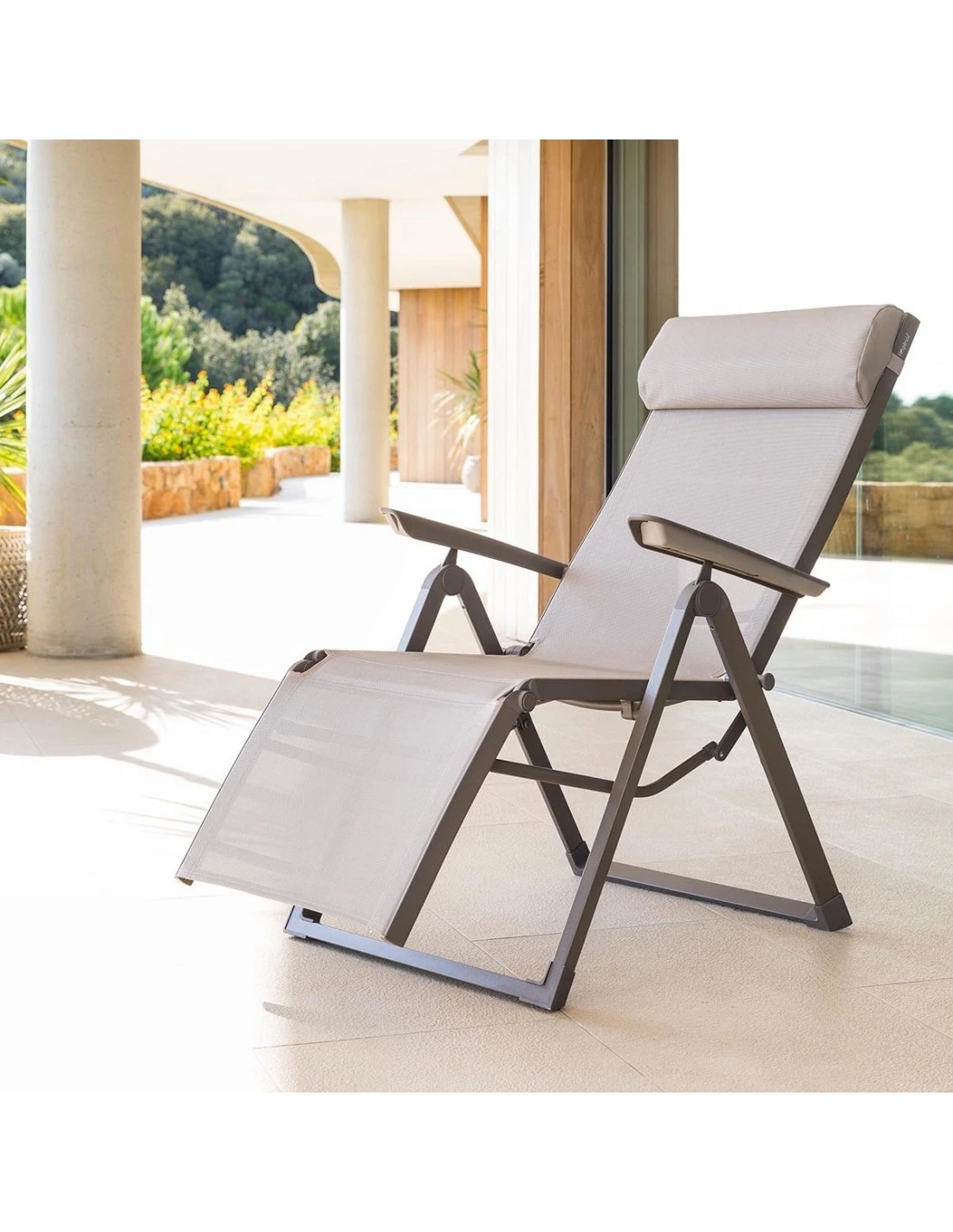 Fauteuil Relax Decima - Inclinable 8 Positions - Noisette / Praline 4 Fauteuil Relax Decima - Inclinable 8 Positions - Noisette / Praline – Image 2