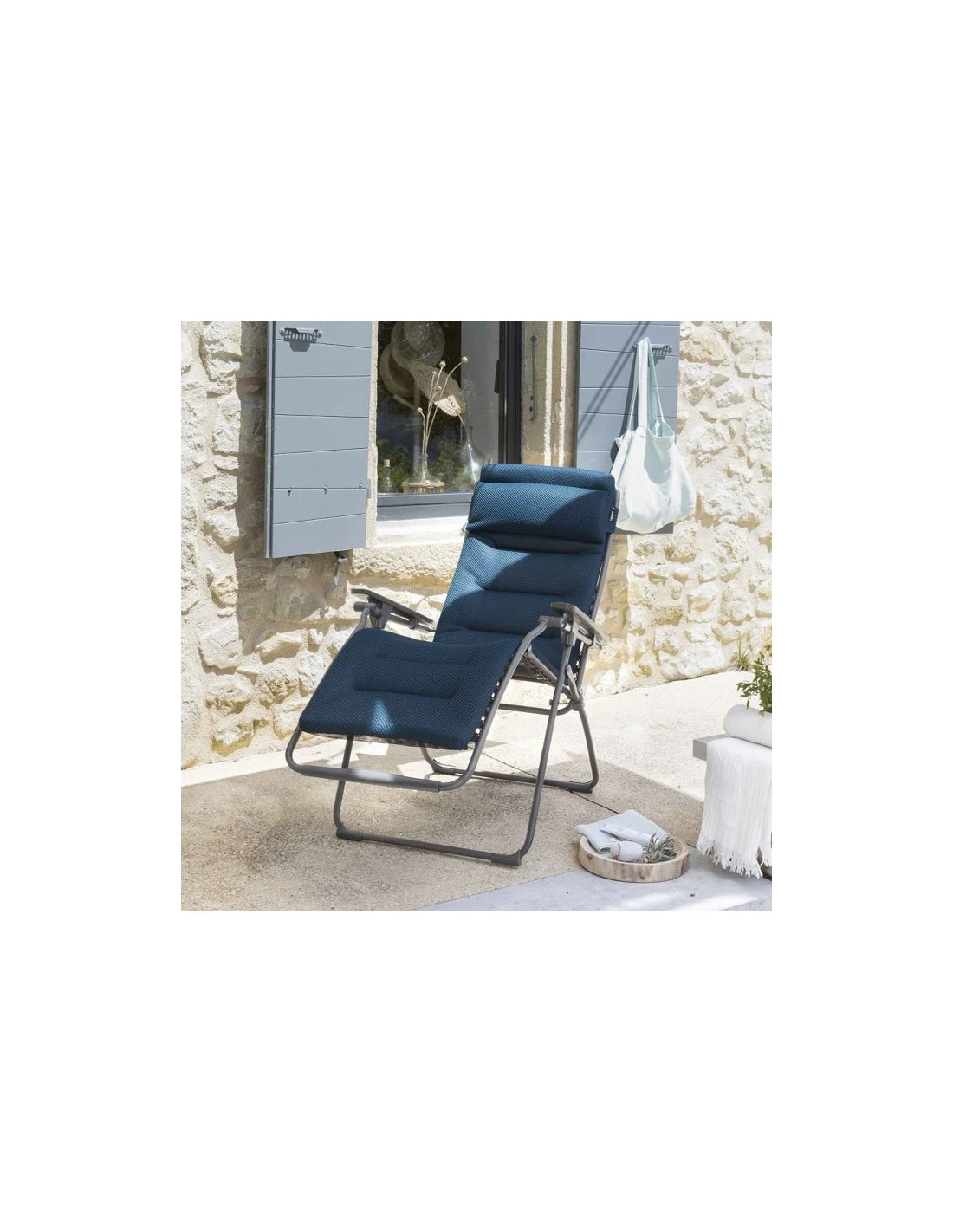 Lafuma Fauteuil Relax Futura BeComfort Bleu Encre 4 Lafuma Fauteuil Relax Futura BeComfort Bleu Encre – Image 2