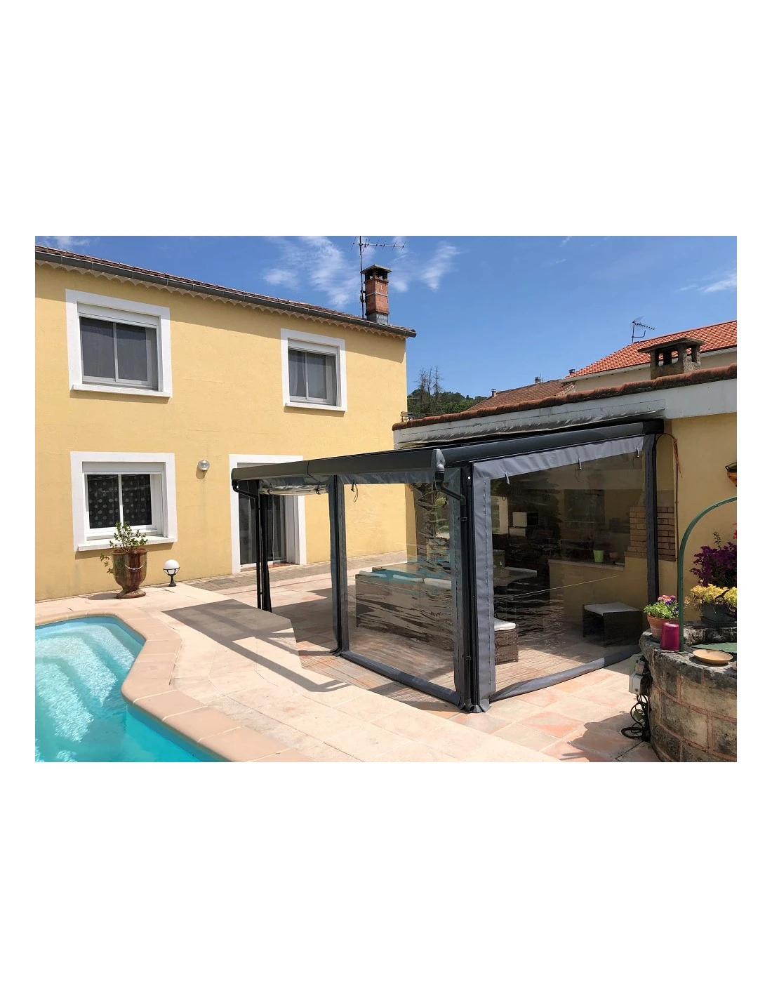Fermeture PVC Droite Pour Pergola Autoportante AZURA 3 Fermeture PVC Droite Pour Pergola Autoportante AZURA