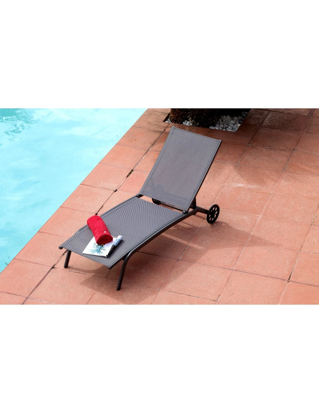 Lit De Soleil Celio En Aluminium Grey - Grey / Gris 4 Lit De Soleil Celio En Aluminium Grey - Grey / Gris – Image 2