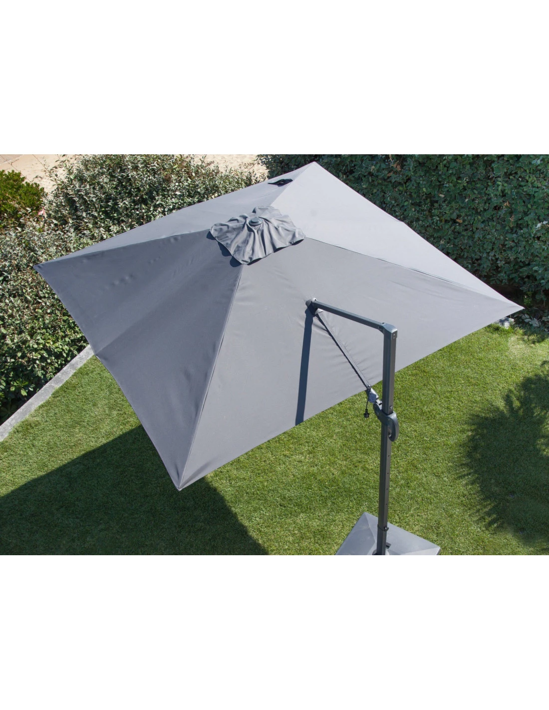 Parasol Déporté NH20 3x3 M En Aluminium Orientable, Inclinable Et Rotatif - Gris 4 Parasol Déporté NH20 3x3 M En Aluminium Orientable, Inclinable Et Rotatif - Gris – Image 2