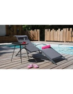 Table Basse Flower Ronde En Acier Avec Plateau Amovible - Gris 10 Table Basse Flower Ronde En Acier Avec Plateau Amovible - Gris -Petit Coin Vert Magasin table basse flower ronde en acier avec plateau amovible 3